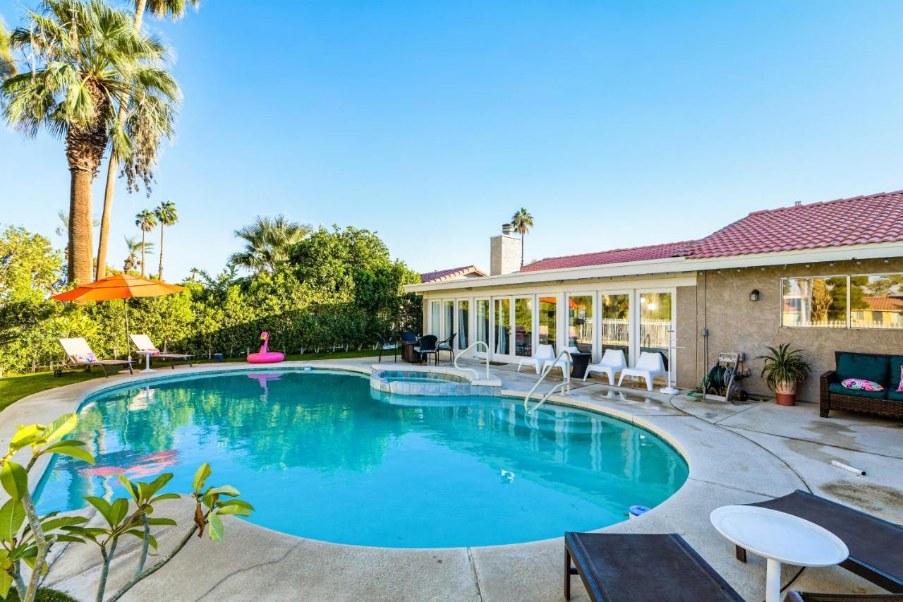 Desert Pool House: Sun, Swim, Sip & Stay Indio Bagian luar foto